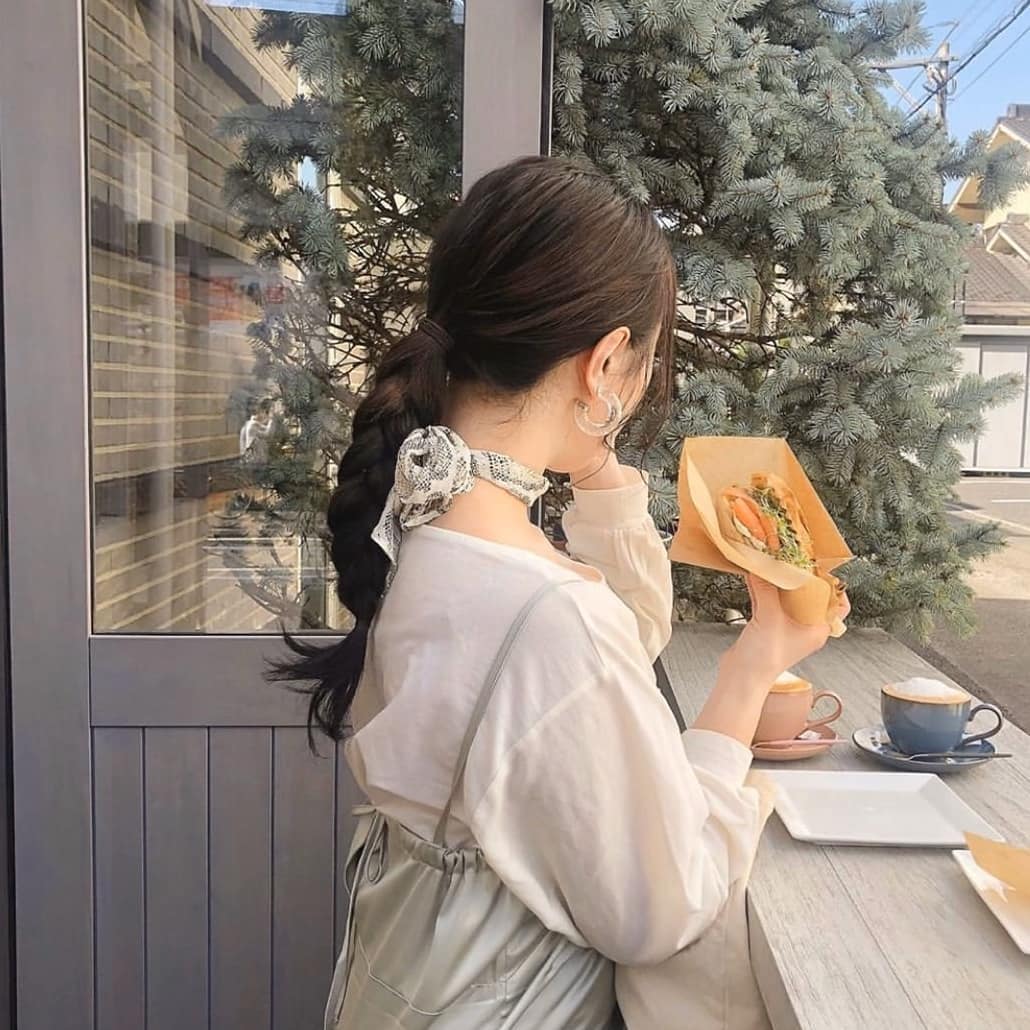 마지막주말을 그냥 보낼순 없지..!
아침부터 카페뿌셔보뤼기~~🍴
