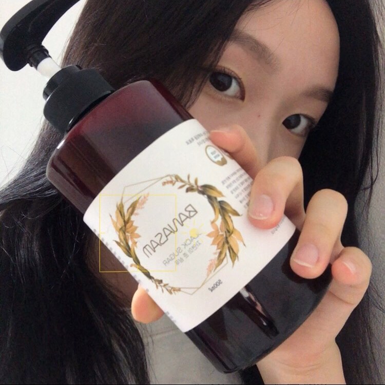 졔 on Instagram: “✨바나샘 블랙슈가 자연이 준 샴푸✨ -날씨가 많이 더워지면서 두피에 자극이 ᄆ