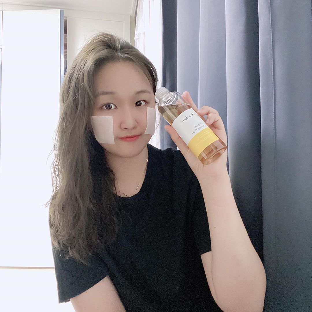 유리’s Instagram photo: “보나쥬르-프로폴리스 에너지 토너 - - 🌼 토너 1통에 무려 800,000ppm의 고농축 프로폴리스