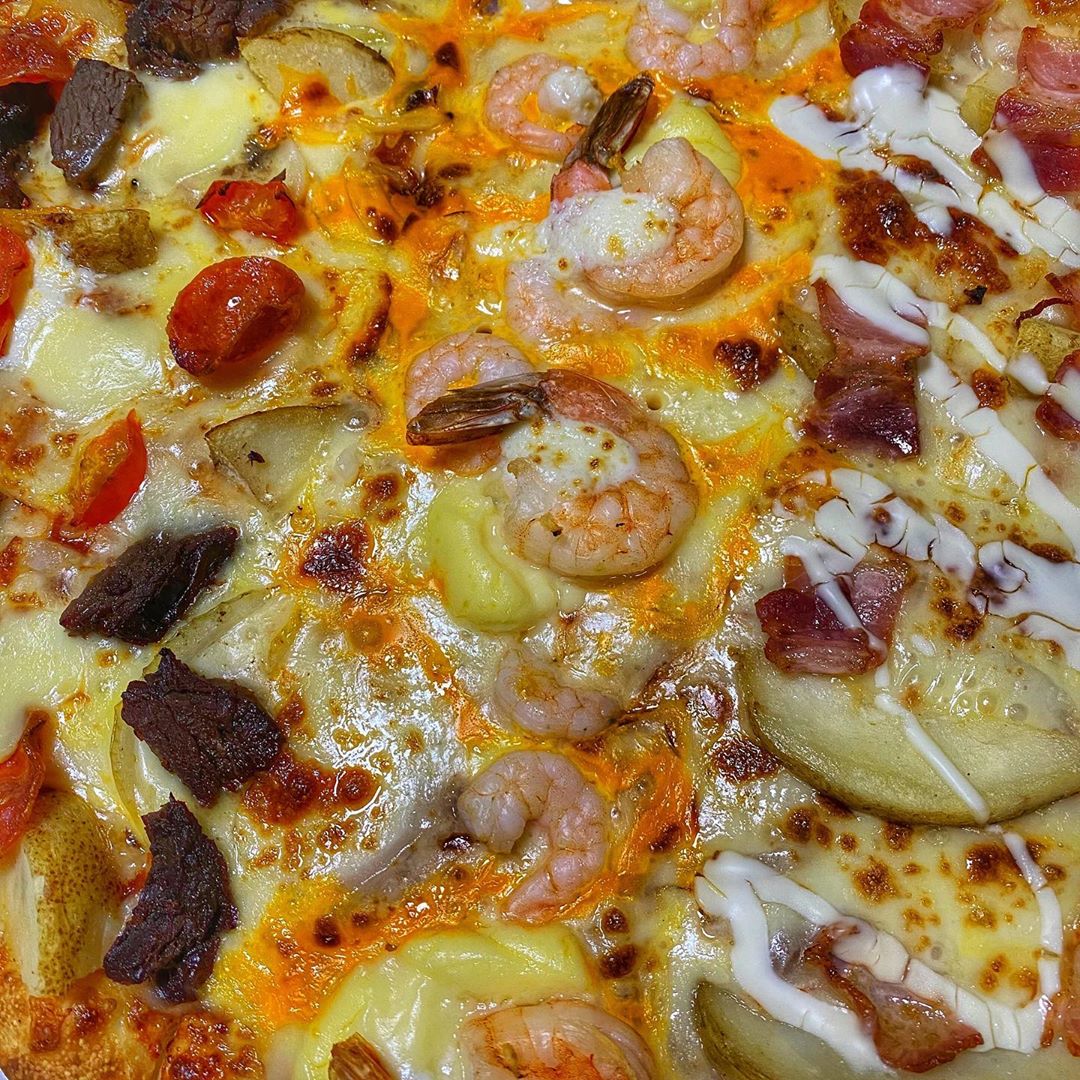 𝚂𝚊𝚗𝚐𝚓𝚞𝚗𝚍𝚊𝚎𝚞𝚗𝚣𝚣𝚊𝚗𝚐 (@prizunek) posted on Instagram: “🍕 ⠀ #미스터피자 #미스터트리오 피자😍 30주년 기념 신메뉴, 바로 오늘 7월 16일 대.출.시. ⠀ 야식은 끊어야