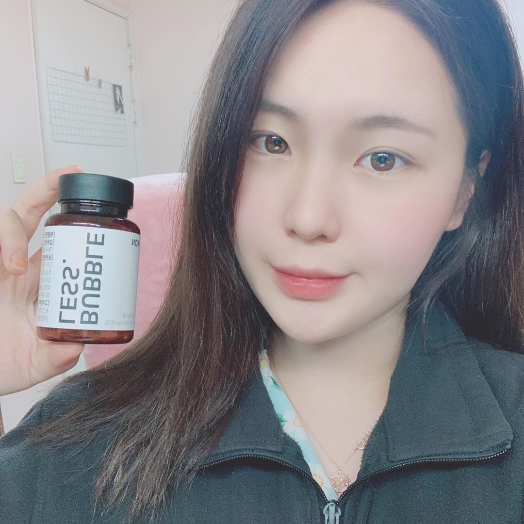 이다영💕(연아의하루) on Instagram: “버블레스 아이언❤️ 일단 저같이 알약을 잘 복용하지 못하는분들에게 엄청나게 좋은 제품입니다! 구미처럼 이에 끼지도않고 츄어블 형태로 어린이 비