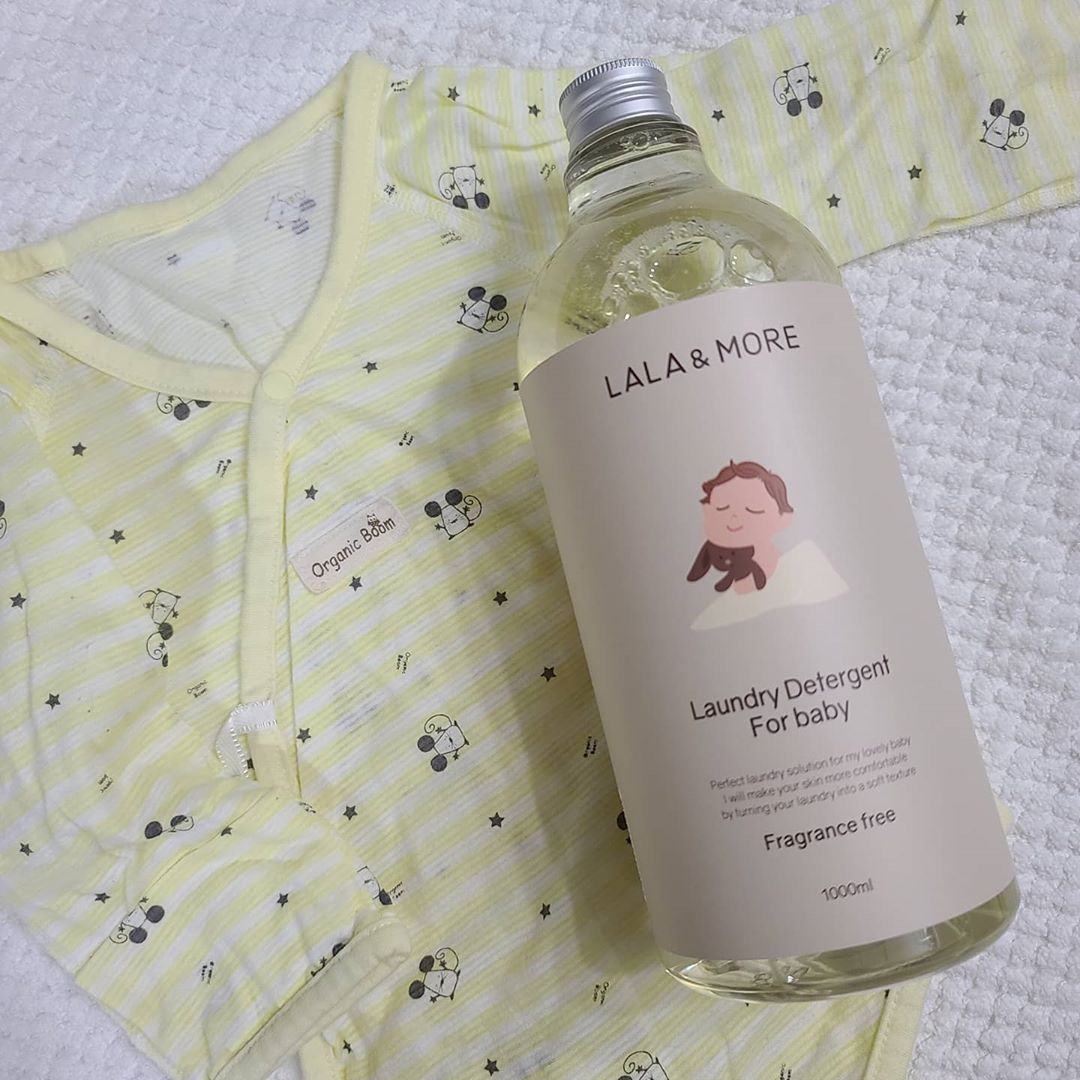 대구 향수공방/캔들공방 포레드레브 : 구은율 on Instagram: “👨‍👩‍👧 내가 피부가 예민해서 딸래미가 내피부 닮을까봐 넘 걱정ㅜㅜ 그래서 아기꺼는 더 신경써서 고르게 된다능.. 라라
