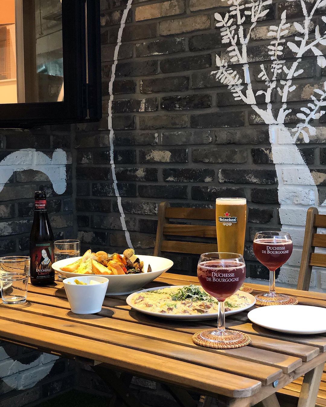 Clara Na💕 on Instagram: “#협찬 너무 좋았던 대전나들이🥳💕 분위기도 맛도 최고였던 둔산동 #파ᄇ