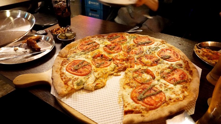 [금천구 피자맛집]치즈쭈욱~ 독산동맛집 마피아피자앤펍