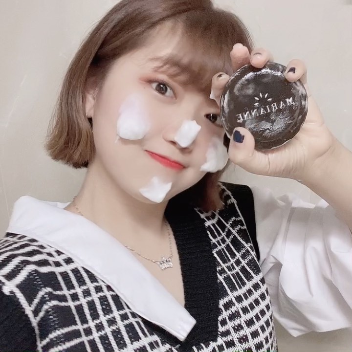은지 on Instagram: “💕디마인 마리안느 비누💕 모든원료가 EWG ALL 그린등급💚 원료 믿고 안심하고 사용할 수 있다구 💛 대장균, 황색포도상구균, 살모넬라균, 녹농균, 진균을 비누 자