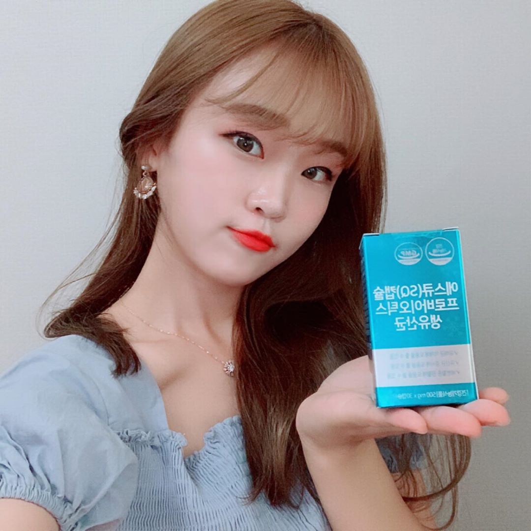 𝓎𝑜𝑜𝓂ღ on Instagram: “여러붕 ! 🤗 이 제품은 제가 최근에 지인으로 부터 🎁선물받은 제약회사 제품이에요 ㅎㅎ 제약회사 제품이라 효과도 좋고 믿고 챙겨먹을수 있는 !! 건강미 뿜뿜