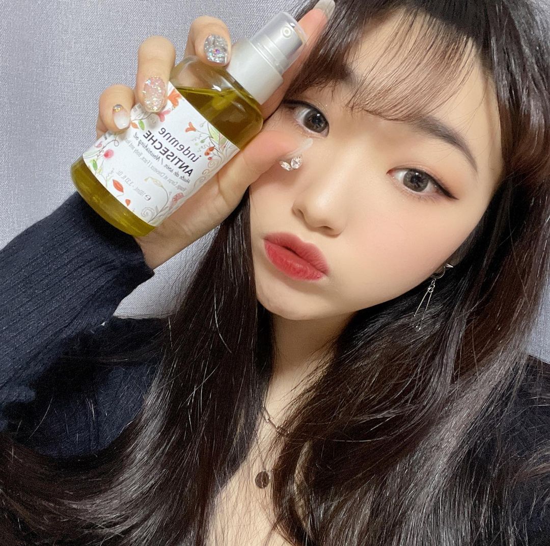 심̆̈다̆̈은̆̈ on Instagram: “👉🏻엥뎀 앙띠세쉬 누리싱 멀티 오일 세럼👈🏻 ⭐️엥뎀의 사전적 의미는 무사, 안일, 다행 이에요! 프랑스 메디컬 브랜드 엥뎀은…”
