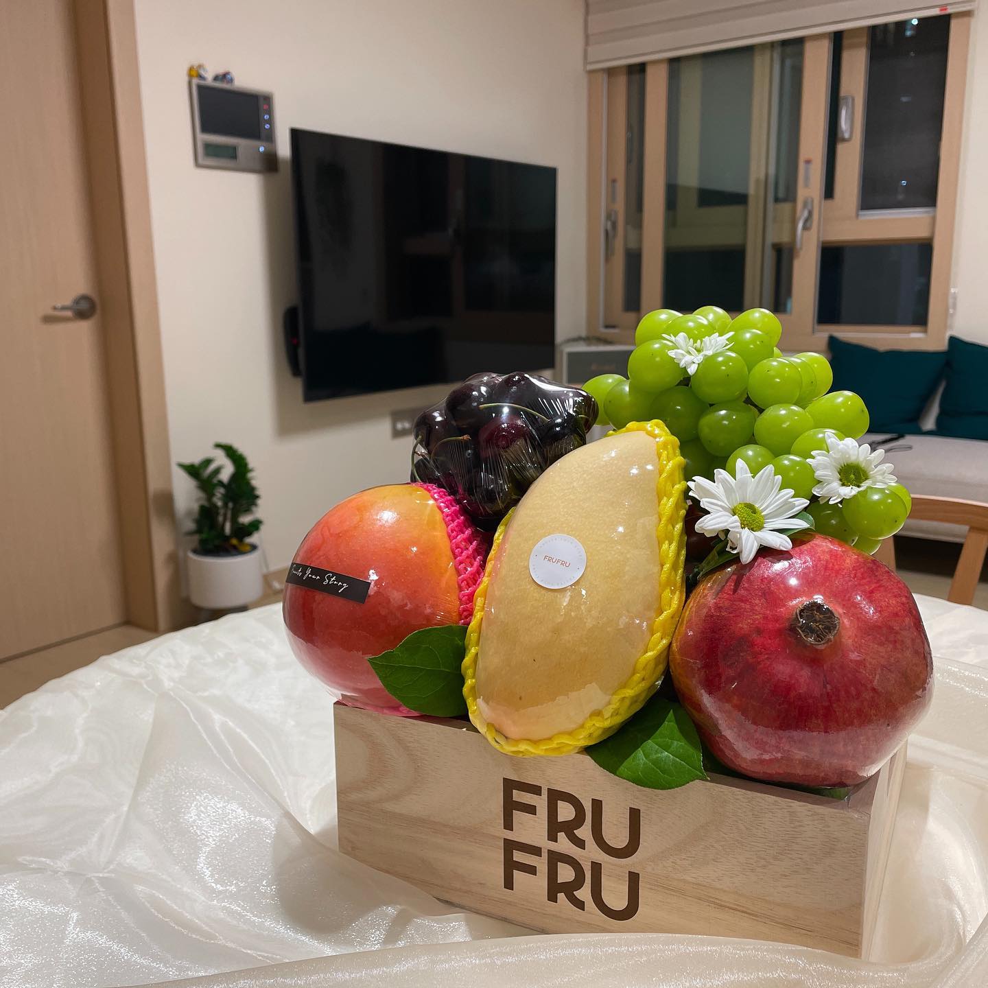 #수원과일바구니 전문점 #프루프루수원 🍈🥭🍅🥝 연말선물로 완전 강추!