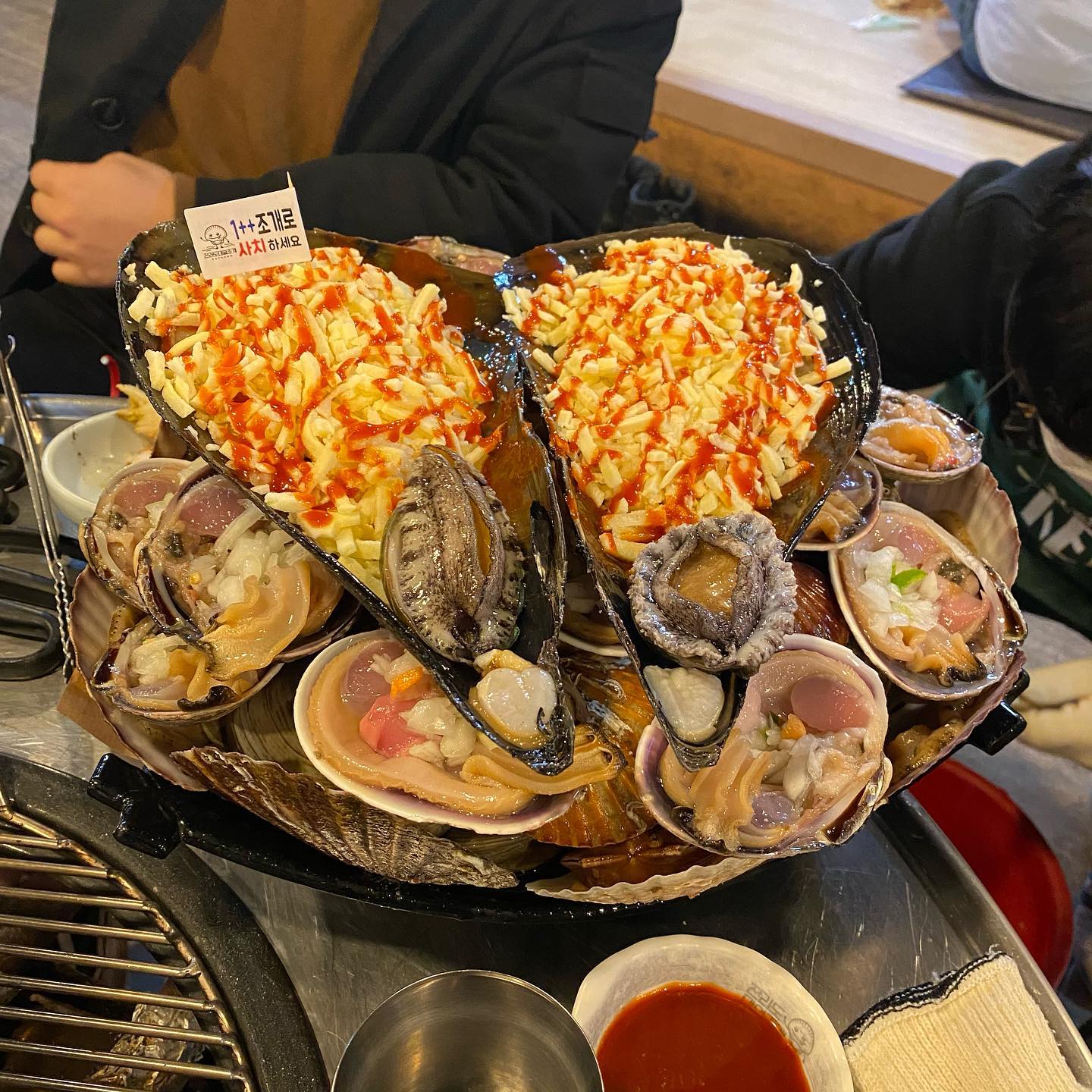 조개구이랑 불꽃놀이에 행복 ̵ ̀ ̗♡ ̖ ́ ̵