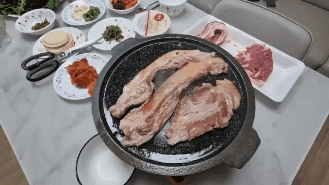 돌판삼겹살 :: 집에서 구이용 돌판에 삼겹살 구워 먹기