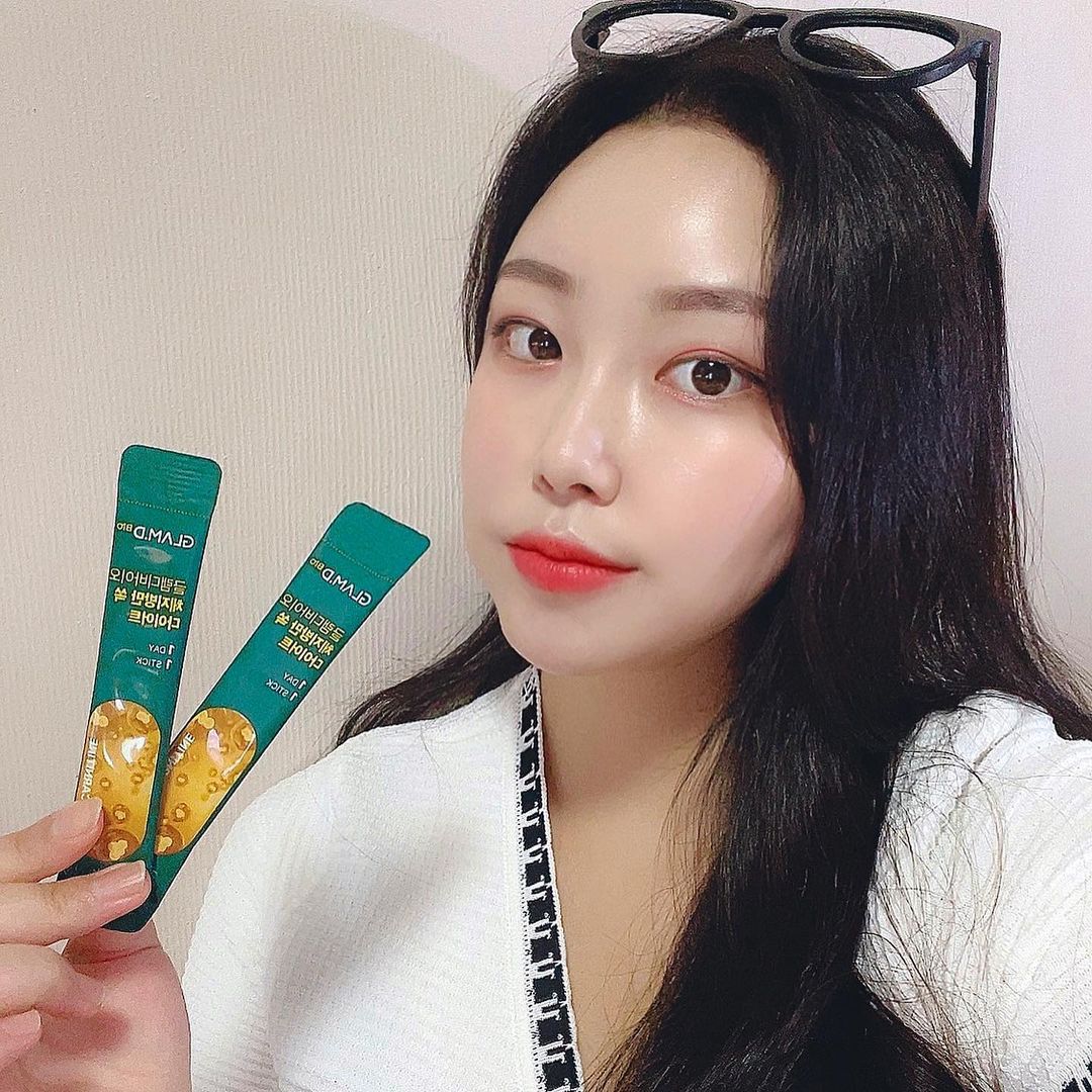  “[글램디바이오_체지방만쏙] 간편하게 물에 타서 마시는 레몬맛 다이어트 음료. 요즘 찐확찐자된 나도 반성하며 글램디바이오와 함께 감량시작해볼께용, 당분간 금주다 나찾지마라 칭기들아 ~ !…”