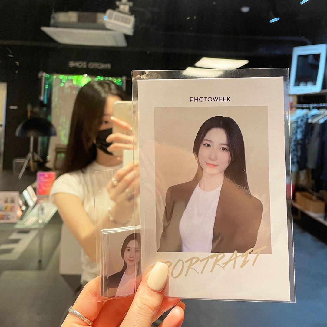  “📸 감사합니다:)💙 . . . . . #증명사진 #잠실사진관 #송파사진관 #송리단길사진관 #잠실증명사진 #송파증명사진 #잠실여권사진 #송파여권사진 #잠실취업사진 #송파취업사진 #잠실프로필사진 #송파프로필사진 #컬러증명사진 #잠실스튜디오 #포토위크…”