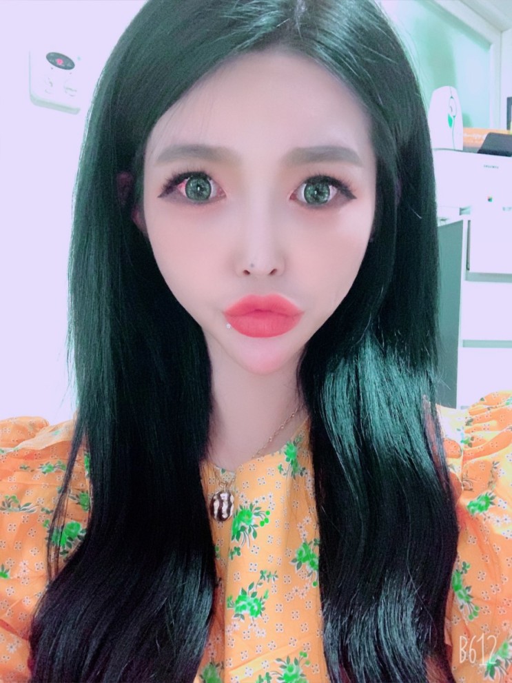 청자켓과 원피스