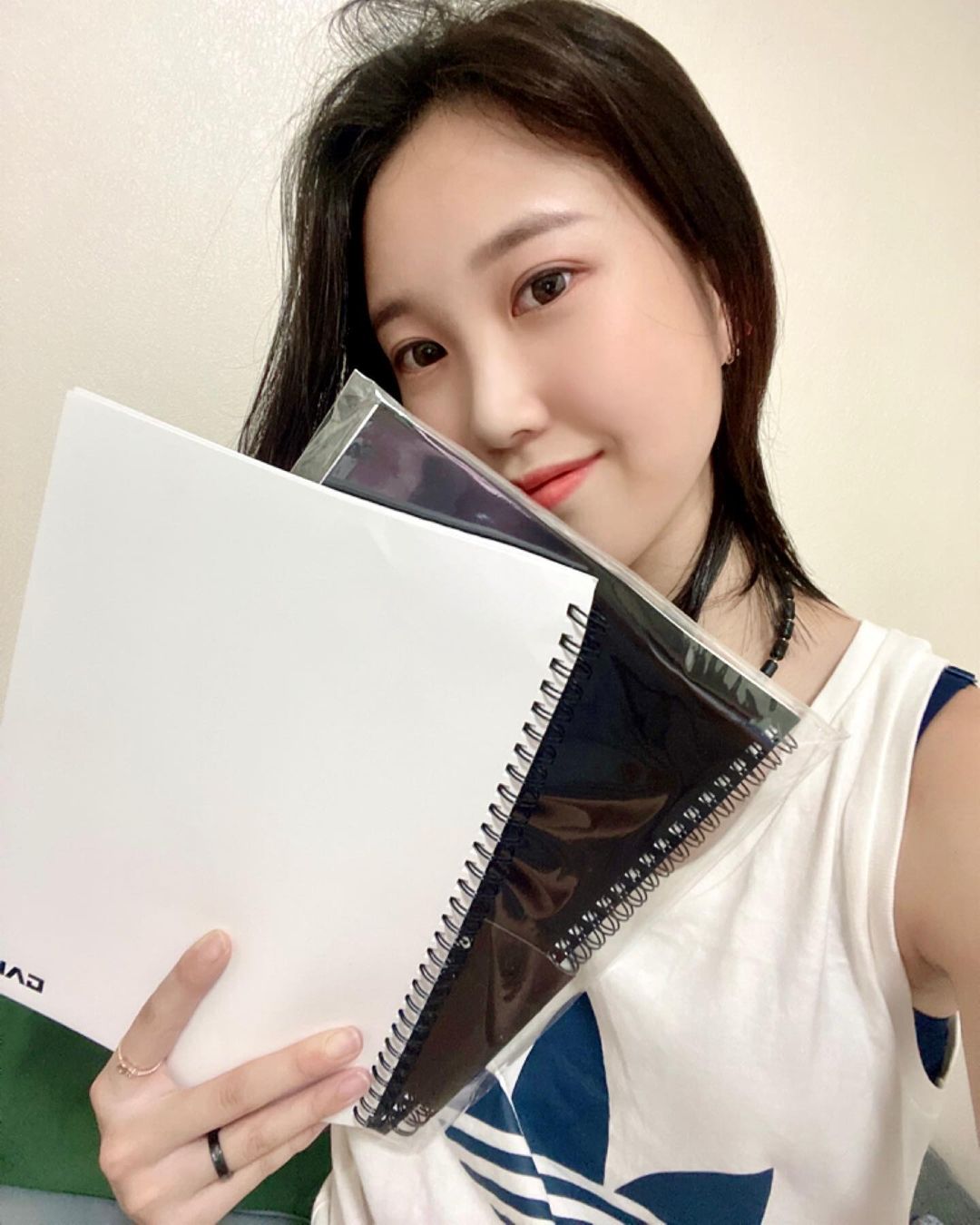 🤍박영선🤍 (@ys_97_0603) posted on Instagram • Aug 11, 2021 at 12:28pm UTC