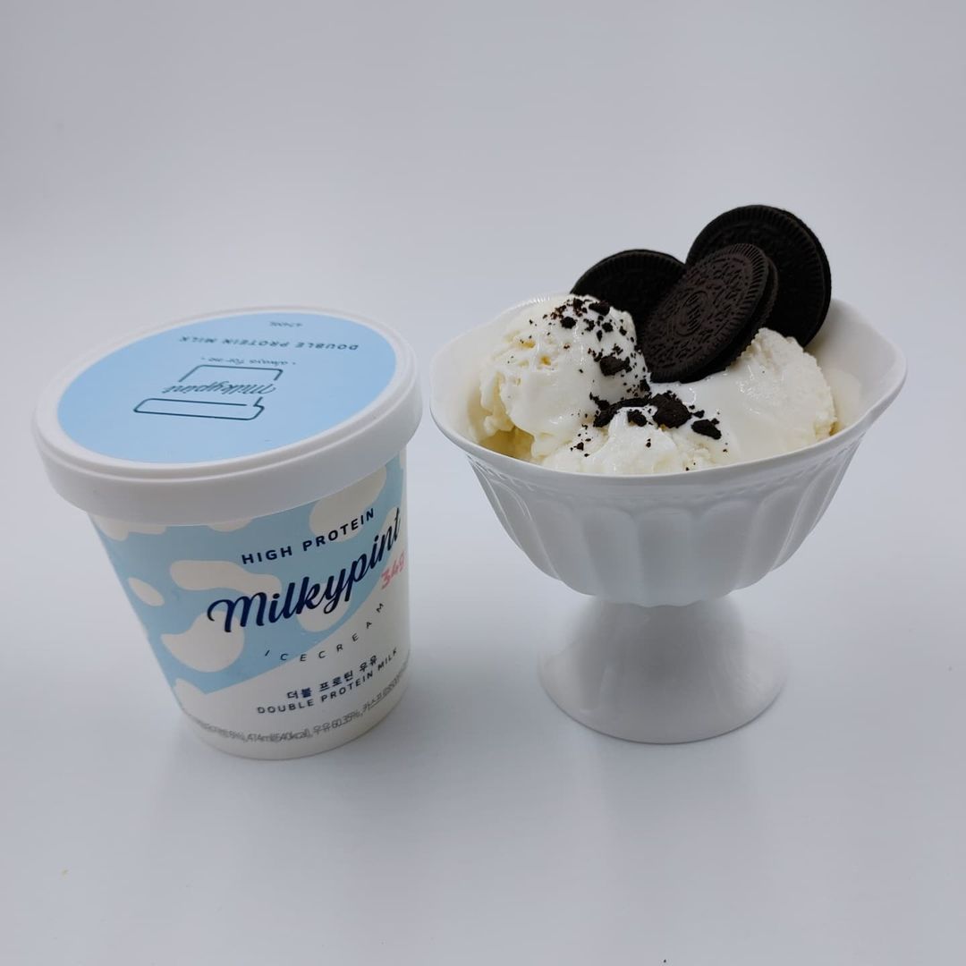 Jha on Instagram: “#협찬 @milkypint_icecream #밀키파인트 밀키 파인트 프로틴아이스크림 밀키파인트 리뷰입니다:) 밀키파인트 더블프로틴우유에는 단백질 단백질 순도를 90% 이상 함유하도록 만들