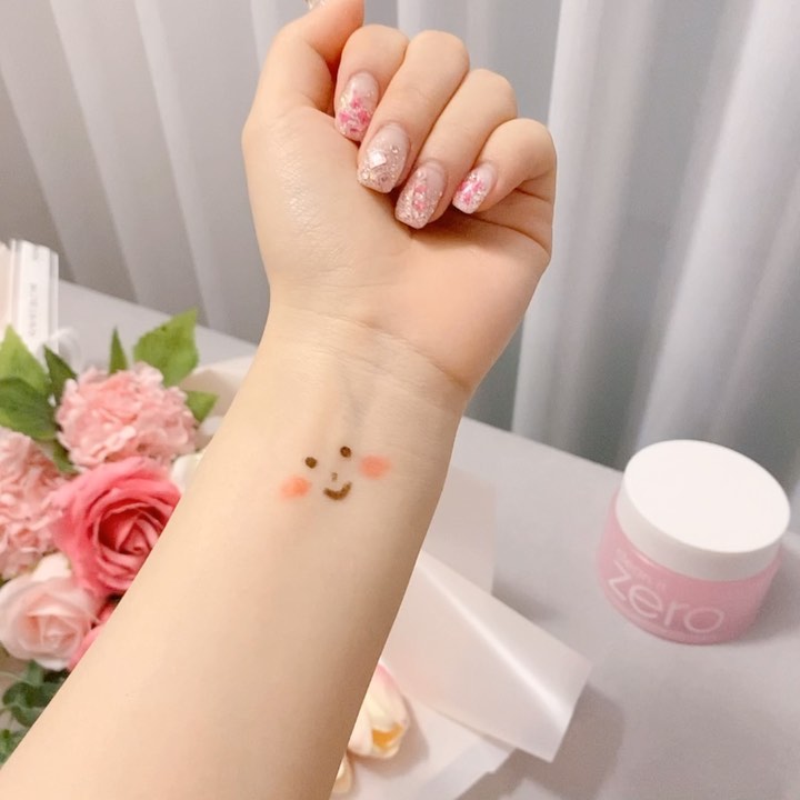 지인ෆ on Instagram: “#제품협찬 [바닐라코 클린 잇 제로 클린징밤] 🎀 올리브영 클랜징밤 1등🏆 메이크업 뿐만 아니라 초미세먼지 까지 클랜징해주는 바닐라코 클린 잇 제로 클랜징