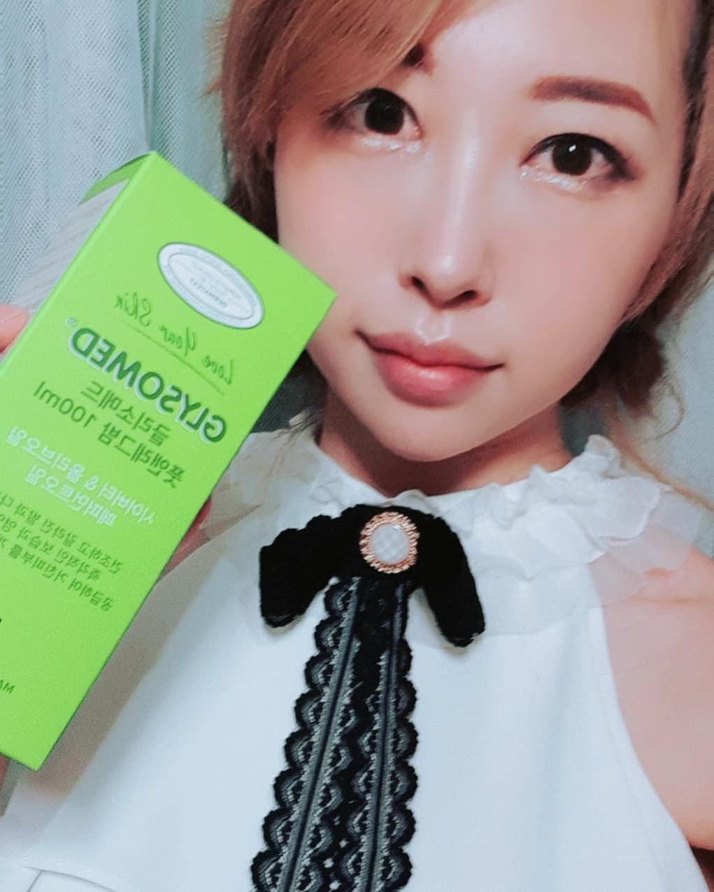 UE Kee on Instagram: “여름인데 발 내놓고 다녀야죠☺️ 각질 보습 관리를위한 풋크림! 발만 아니고 다리에도! 바디크림도 있으니 온몸을 촉촉하게💕”