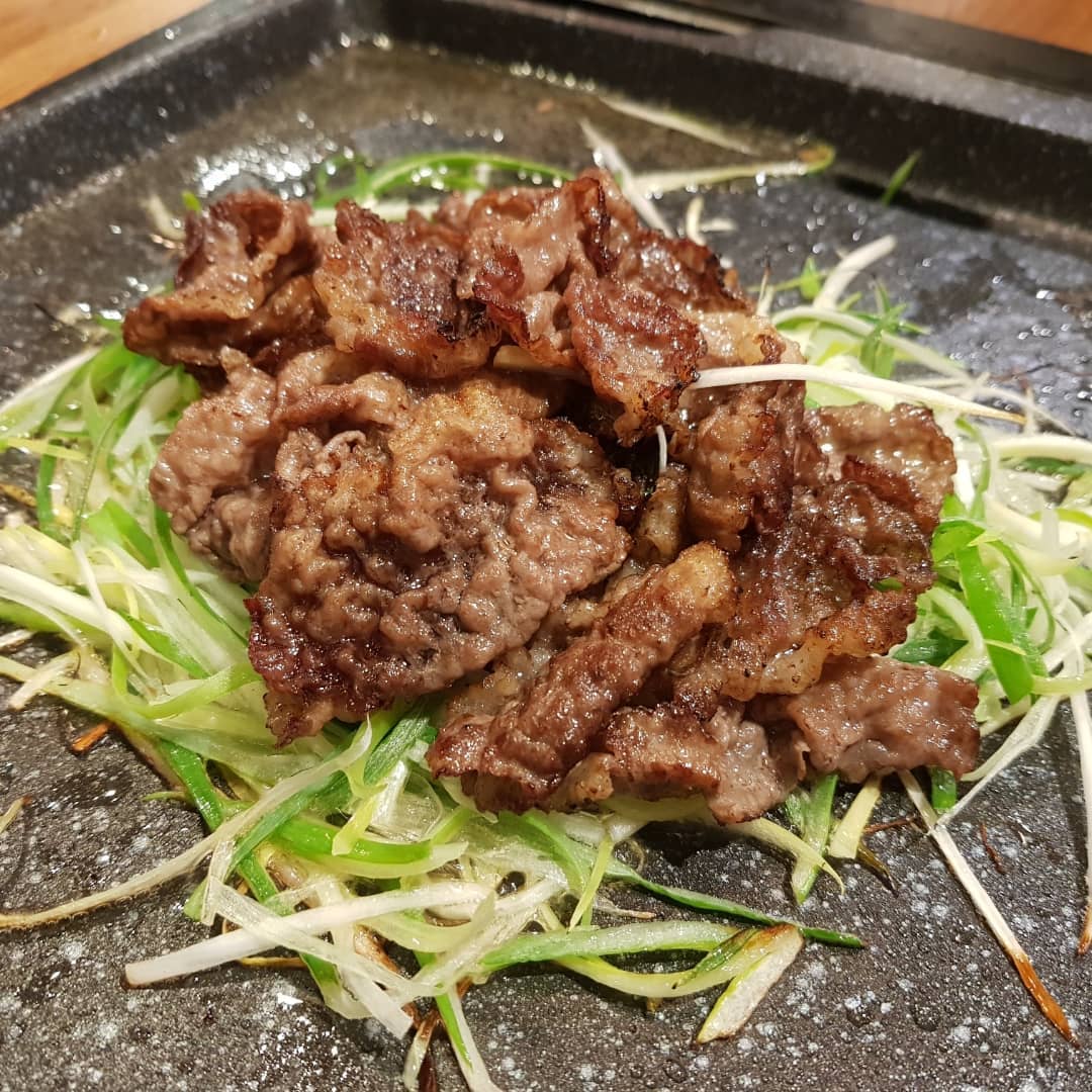 육회도 차돌박이도
넘나 맛있었지만.
회식 때 맛있어서 같이 먹으려고 
기억해뒀다는 말이 더 꼬숩군❤
(아이스크림까지 맛있네..!?)
.
#우가#청담우가#미쉐린가이드
#차돌박이#육회#소고기맛집#청담맛집