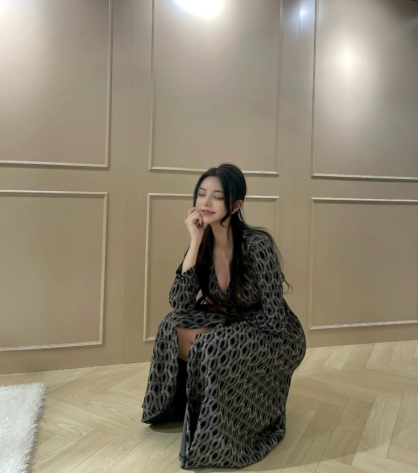 마젤토브 힘내봐, 프라이데이 세러데이 썬데이
.
.
.

#랩원피스는바이어스웨어 #랩원피스 #오늘룩 #데일리룩코디 oneulook byuswear
