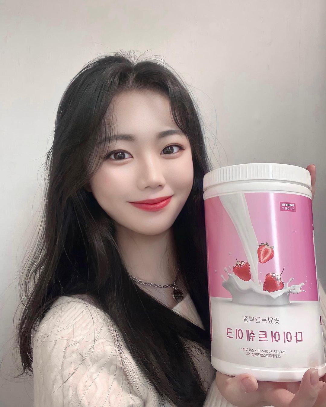 정지은 on Instagram: “#협찬 #프로틴스토리 오랜만에 협찬 피드를 올리는데요🙋🏻‍♀️ 사실 전에 단백질 쉐이크를 찾아보면서 본 적이 있어서 궁금했던 제품인데 감사하게도