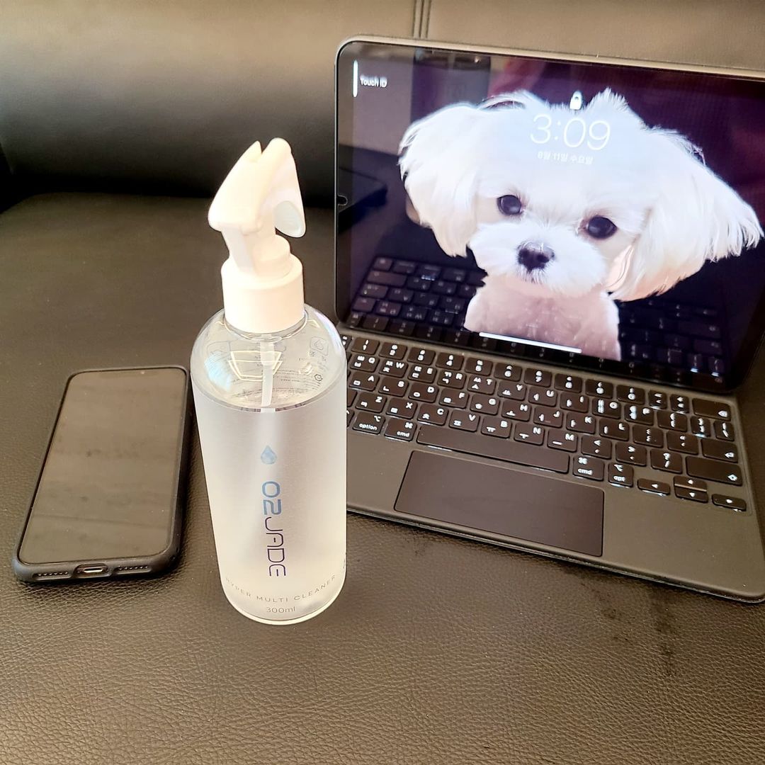 구찌공주 on Instagram: “#협찬 #제품협찬 요즘 같은 코시국에😷 잊어선 안되는 것이 바로 #소독 인데요! 특히 구찌 처돌맘은.. 하루도 빠지지 않고 바깥 뛰뛰를 해야하는 구찌 때문에.. 살균에
