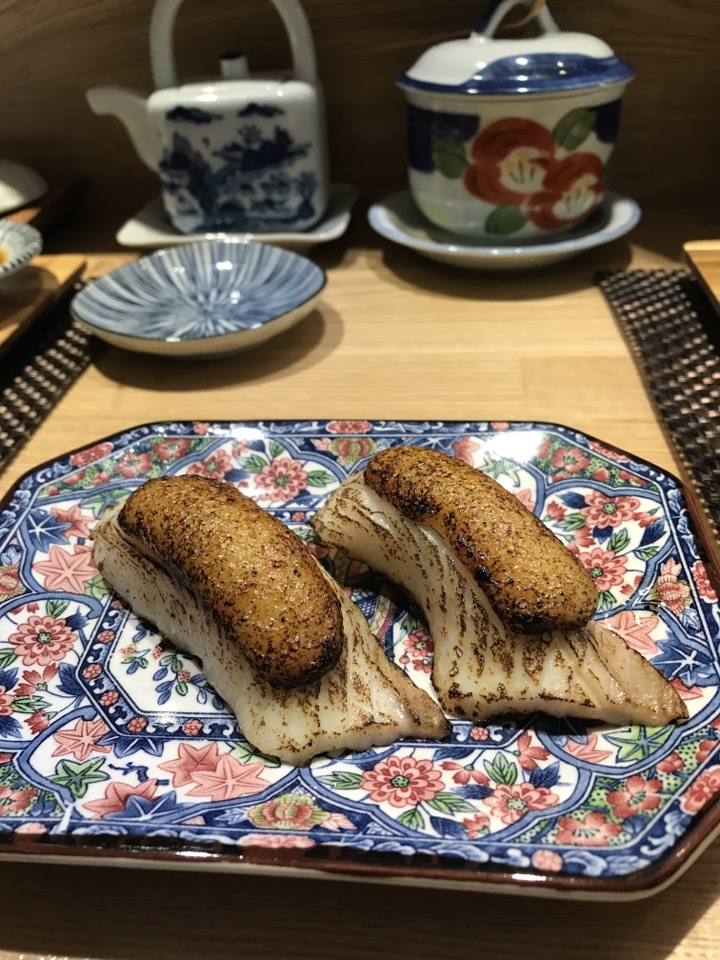 회 킬러의 회 맛집 후기. 집 앞도 아닌데 10번 넘게 간 일산 스시 맛집 정우성스시 / 삽다리 총각네 수산