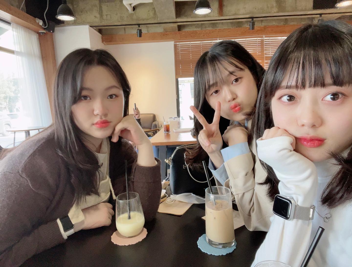 ෆ세자매ෆ