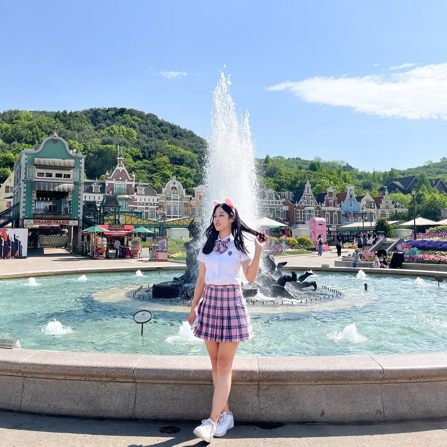 에버랜드 앓이 끄읏!
환상의 나라에서 동심한스푼
먹고와서 그런가아~? 🥄💛
뭘해도 듁은듁은한 한주였음 ꯁ.̮ꯁ
행복한 주말 되세요!٩(๑˃◡˂๑)۶

#에버랜드 #환상의나라 #힐링 #힐링타임