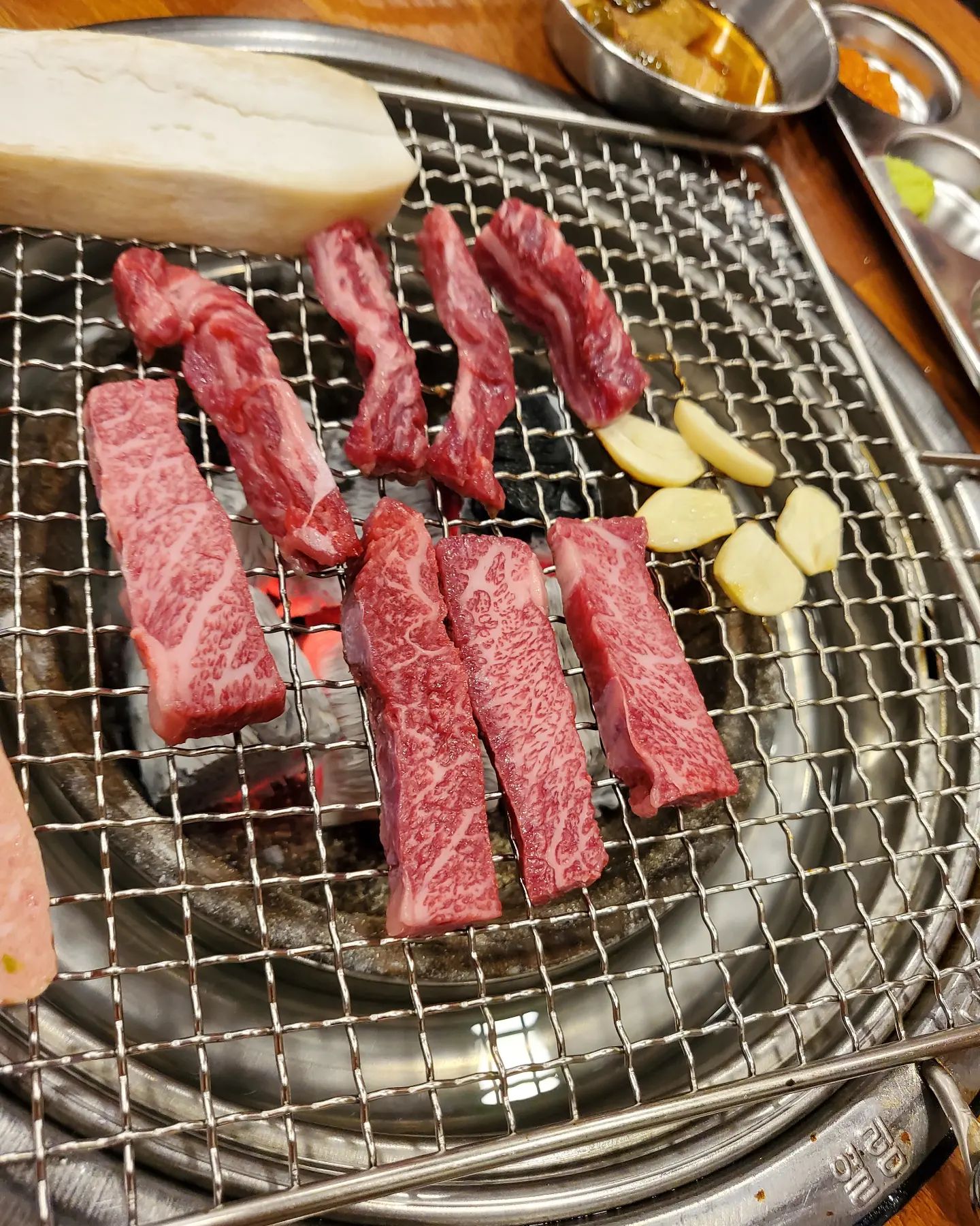 어제 저녁 소갈비살 

장산에 초심  맛잇에  고기도 좋고

#부산#부산맛집#장산맛집#초심#소갈비#먹스타그램#일상#소통#f4f#followforfollowback