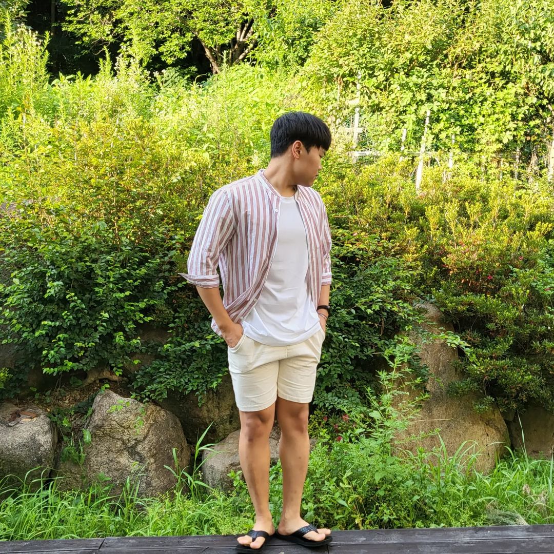 세한잉💜 on Instagram: “#협찬 벌써 9번째 협찬이네요😚😚 블랙하비에서 퍼품향수를 주셨는데 향이 전부 다 향기롭네요ㅠㅠ 😎내 몸 고급진 향기로 싹 감싸기😎 블랙하비의 향수는 저급