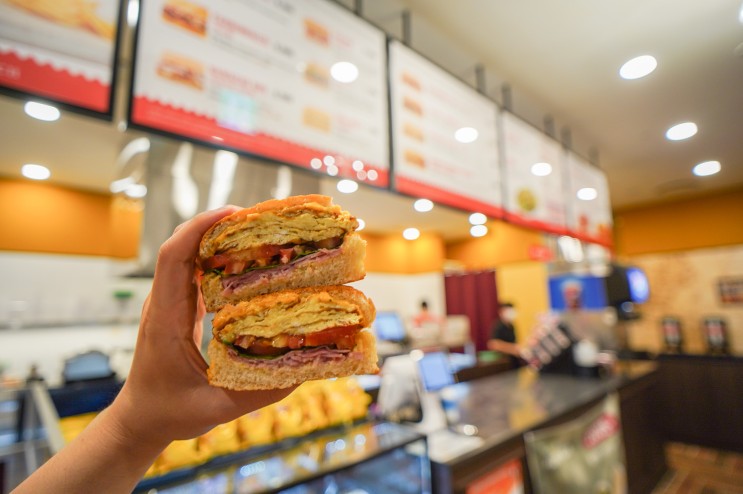 여행 중 마주친 하루가 든든했던 인천터미널맛집  얼오브샌드위치