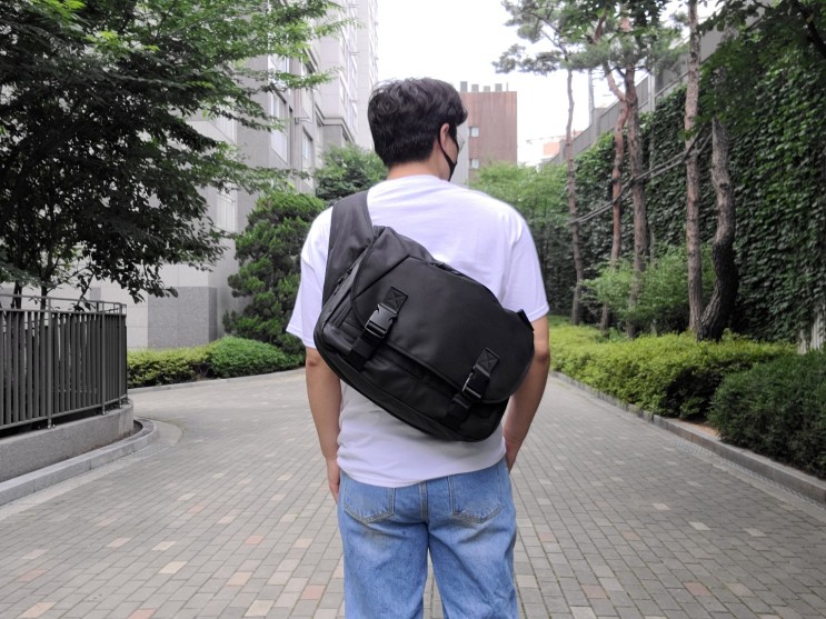 남자메신저백 몬스터리퍼블릭 컴파운드 메신저백 착용 후기