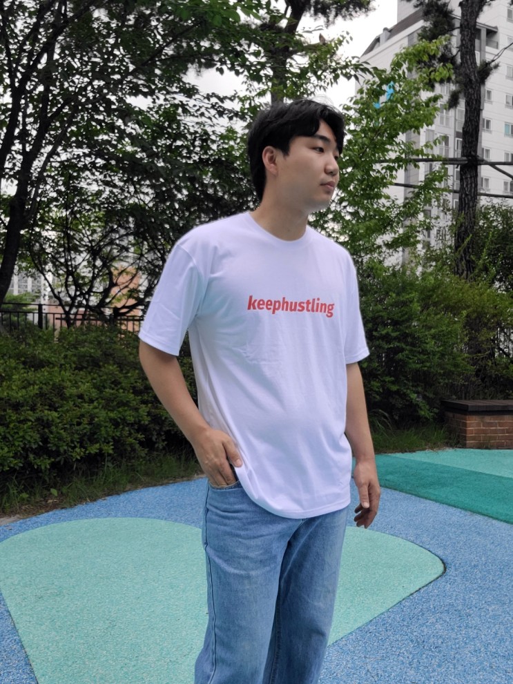 반팔티브랜드 킵허슬링 오리지널 로고 반팔티셔츠 착용 후기