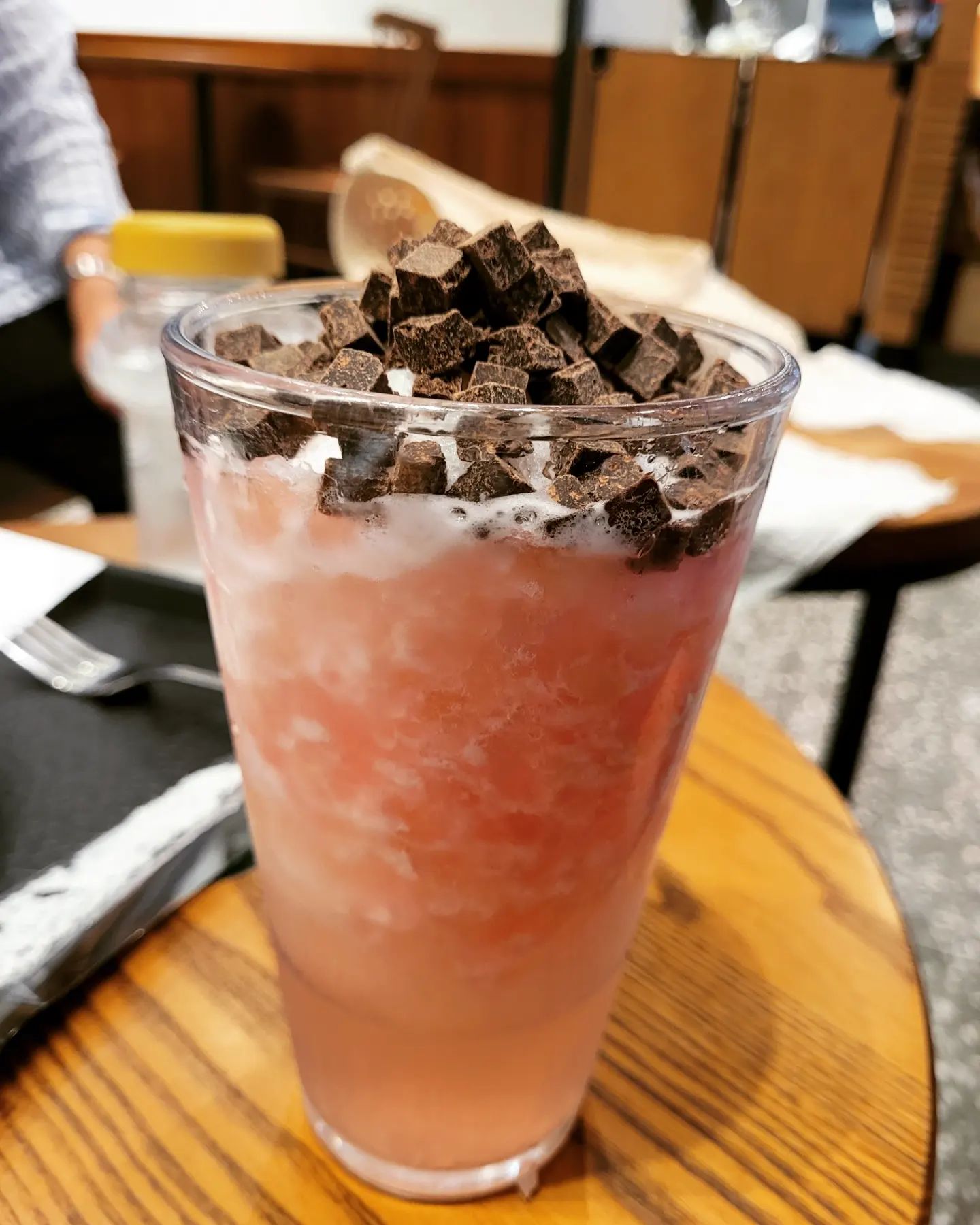 ㆍ
사진 예쁘게 찍기!ㅎ
맛도 좋고 색깔도
이쁘고~~
ㆍ
ㆍ
ㆍ
#까페#음료
