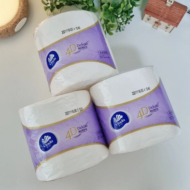 💜 찐리뷰 ♡ 언팔관리 💜 on Instagram: "#할인구매 @vinda_korea #빈다4D엠보싱화장지 #4겹화장지 . 빈다 4Deluxe 4겹 엠보싱 롤 화장지~♡ . EU Deco 엠보싱 기술로 손수건처럼 부드럽고 . 4겹이라 살짝
