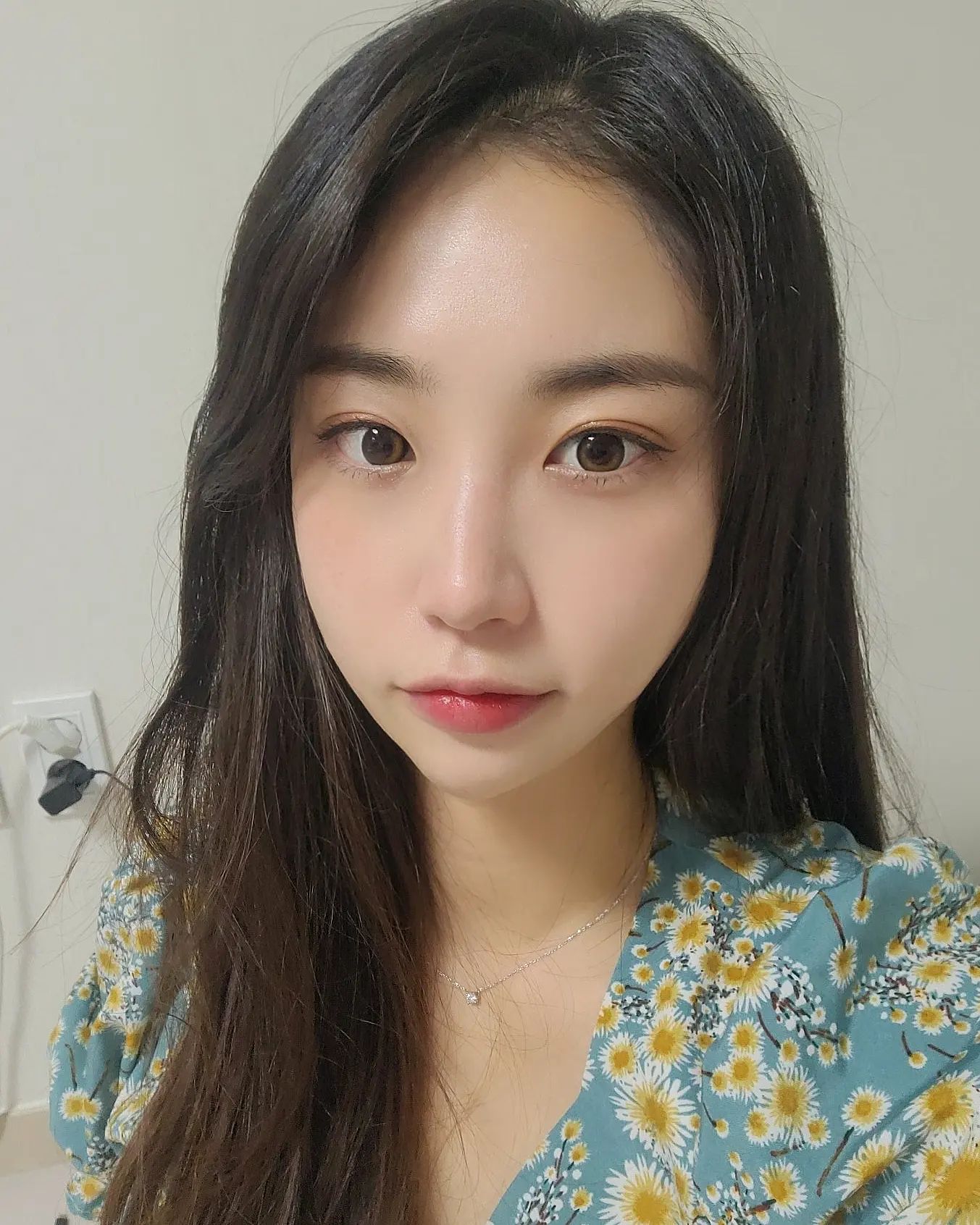 근황 잘먹고다니는듕 ❣️

#대구 #근황 #생존신고 #셀카 #오랜만