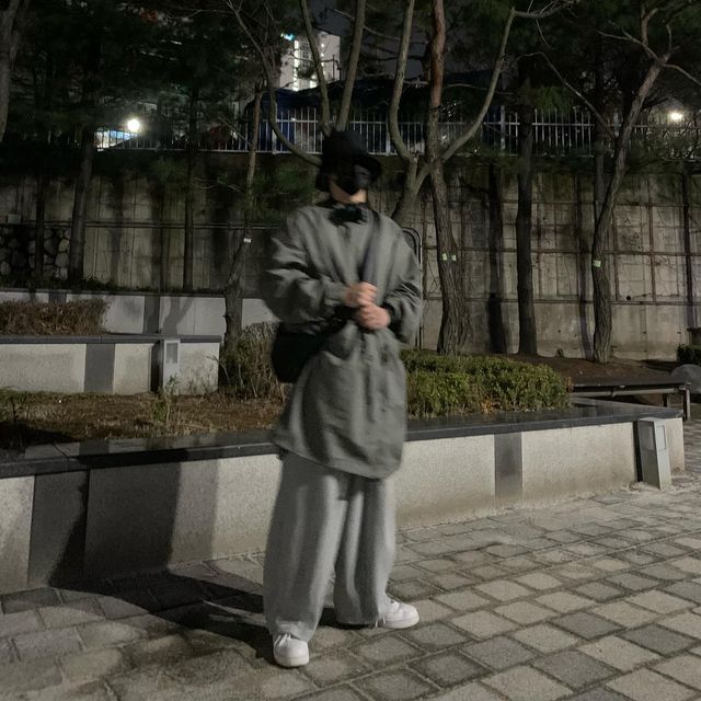 묵은지 on Instagram: "낚시하러가자 #협찬 저같은 모지리에게도 협찬이 들어왔습니다ㅜ 이쁜 버킷햇 협찬 해주신 루오에스팩 감사함니다! @luoespac_official"