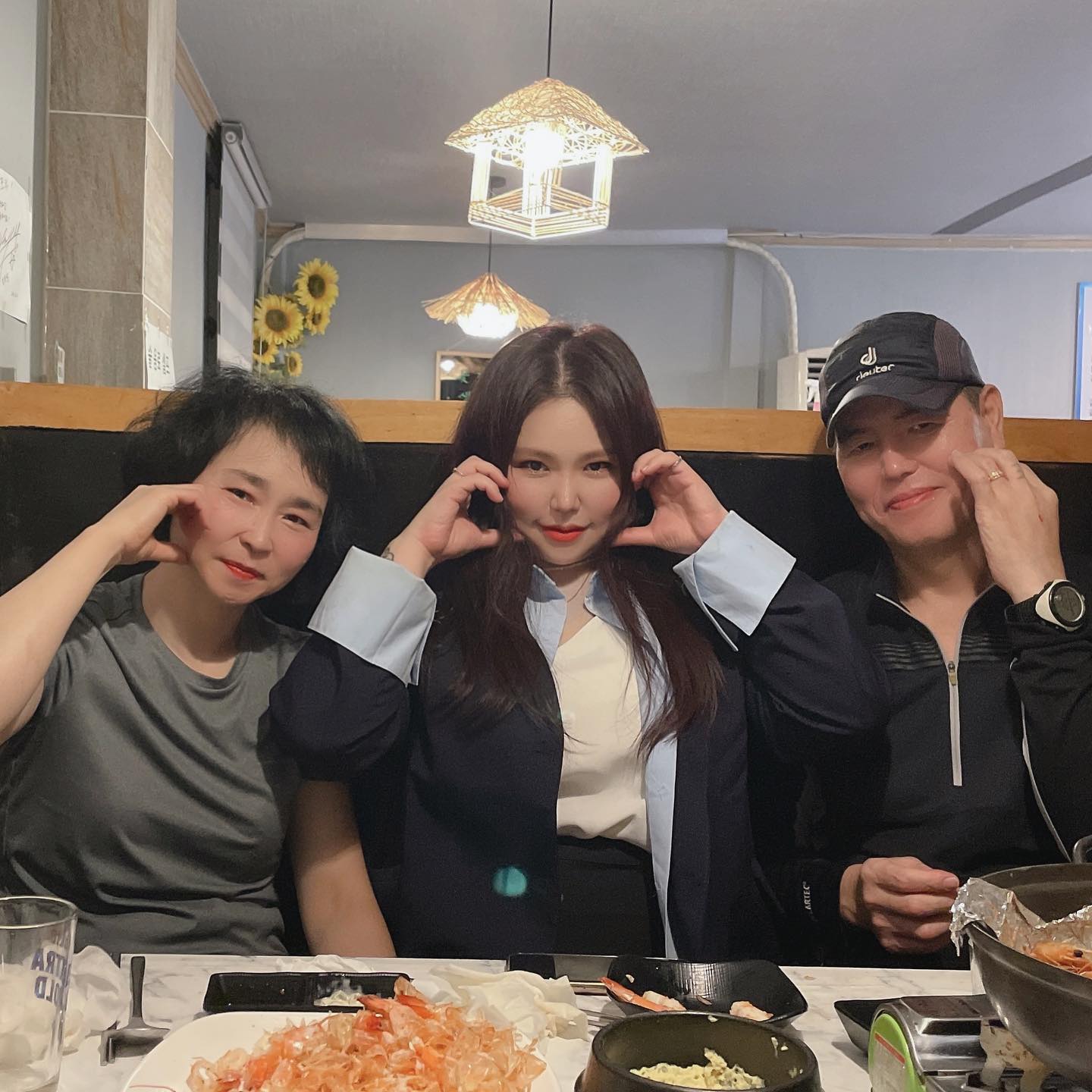 윤선이 필터 씨게 먹은 엄마아빠ㅋㅋㅋㅋㅋㅋ
싸랑해용❤️