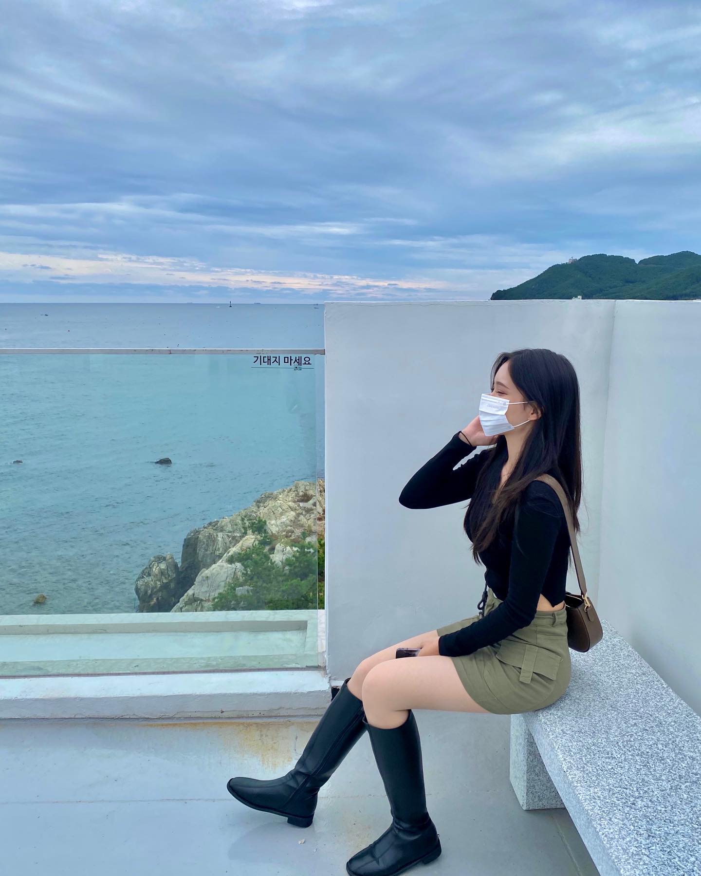 왜 눈뜬사진이 하나도없지