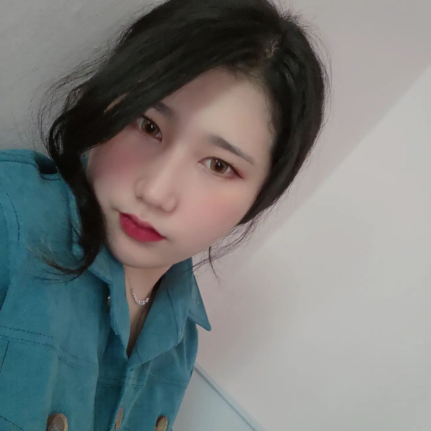 긴장80%😶😶