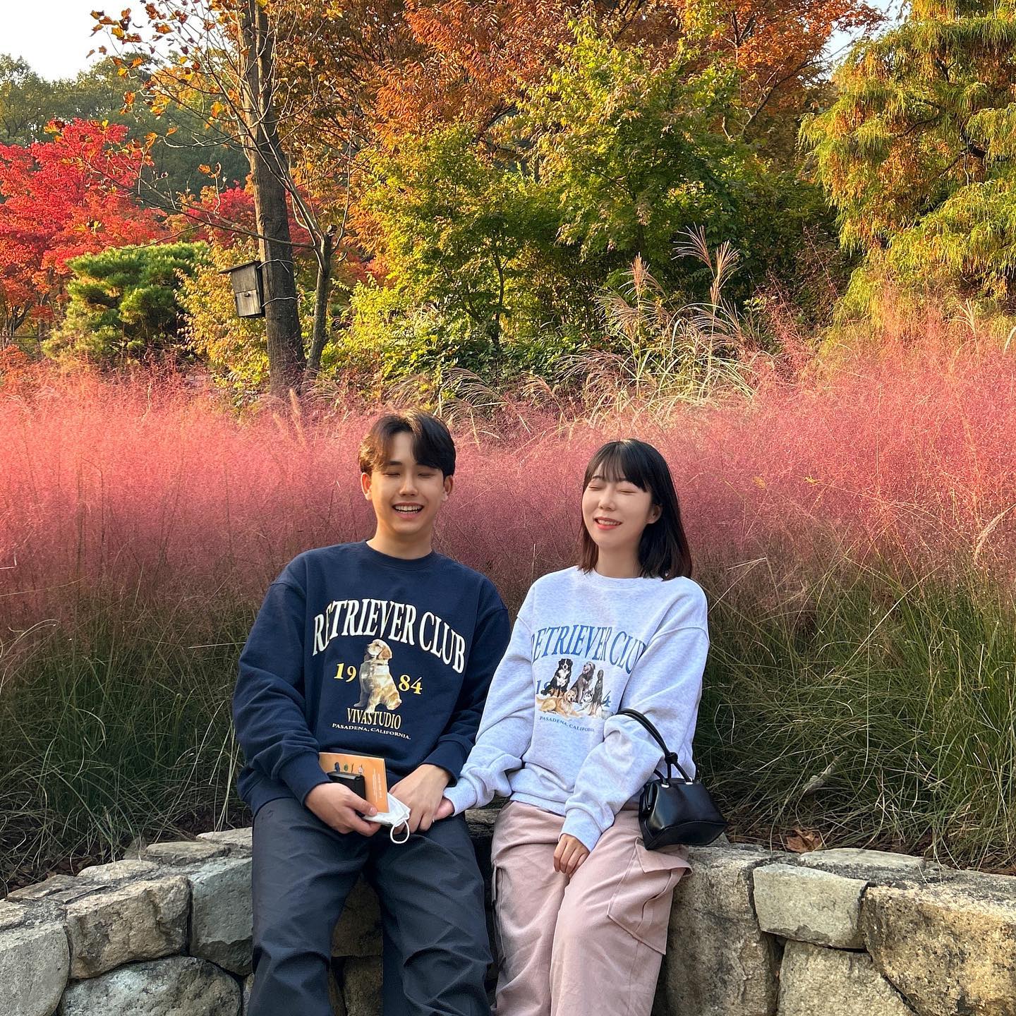 .
단풍명소 화담숲
단풍에 핑크뮬리까지🥹🍁
rang_zang 고마오💕
#화담숲 #단풍명소 #핑크뮬리 #서울근교나들이