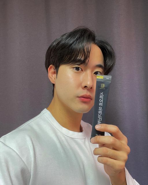 종찬┃로고디자이너 마케터 on Instagram: "#광고 시트오르 아르기닌 부스터🔥 32만 유튜버인 리틀약사님이 만든 브랜드 와디즈에서 2720% 펀딩을 달성하고 공식 판매를 앞두고 있어요! 아