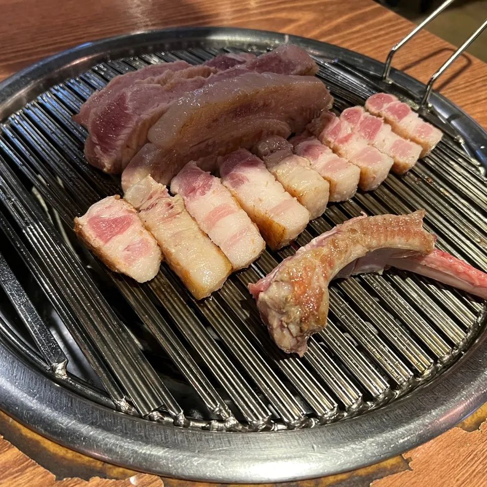 천호 시집 그릴하우스
#천호 #천호맛집 #시집 #고기 #고깃집 #먹방 #먹스타맞팔 #먹스타 #맛스타그램 #맛집 #일상 #맞팔