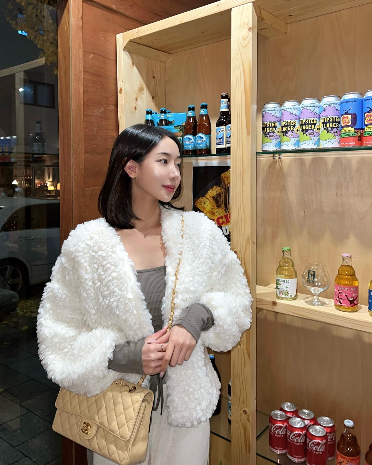 어제 양영응 🐑 🐾 사진 폭탄

🔎 올리베이 ᴘɪᴄᴋ 👙
🏷️ 포그니 뽀글이 가디건 (2color)