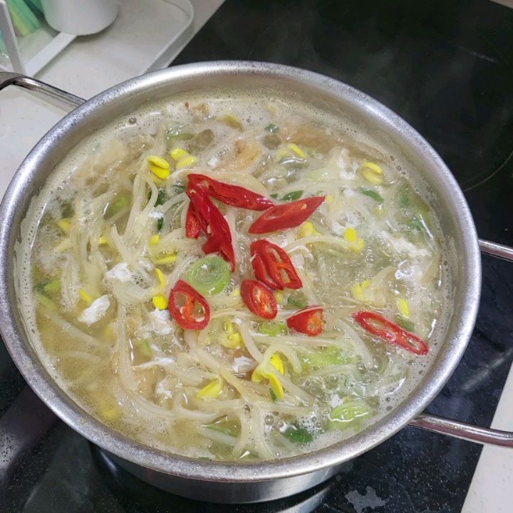 해장하겠다는 나의 의지🥴

#콩나물황태해장국

#홈쿡