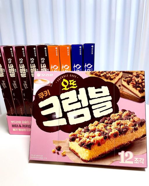 홈쿡러 머먹찌 👀❓ on Instagram: "#제품협찬 #오뜨쿠키크럼블 따끈따끈 오리온 new 신상까까 소개🎉 🔍 오리온 오뜨 쿠키 크럼블 🏷6개입 : 3000원 🏷12개입 : 5500원 오리온 오뜨의 늦