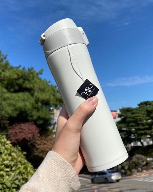 먹바니 on Instagram: "#협찬 #와디즈 #펀딩탐험대 요즘 내 일상과 떼놓을 수 없는 티 🍵💗 오설록으로 입문해서 링티, 콤부차 등등 다양하게 골라 먹는중이다 카페음료 안마시려고 텀