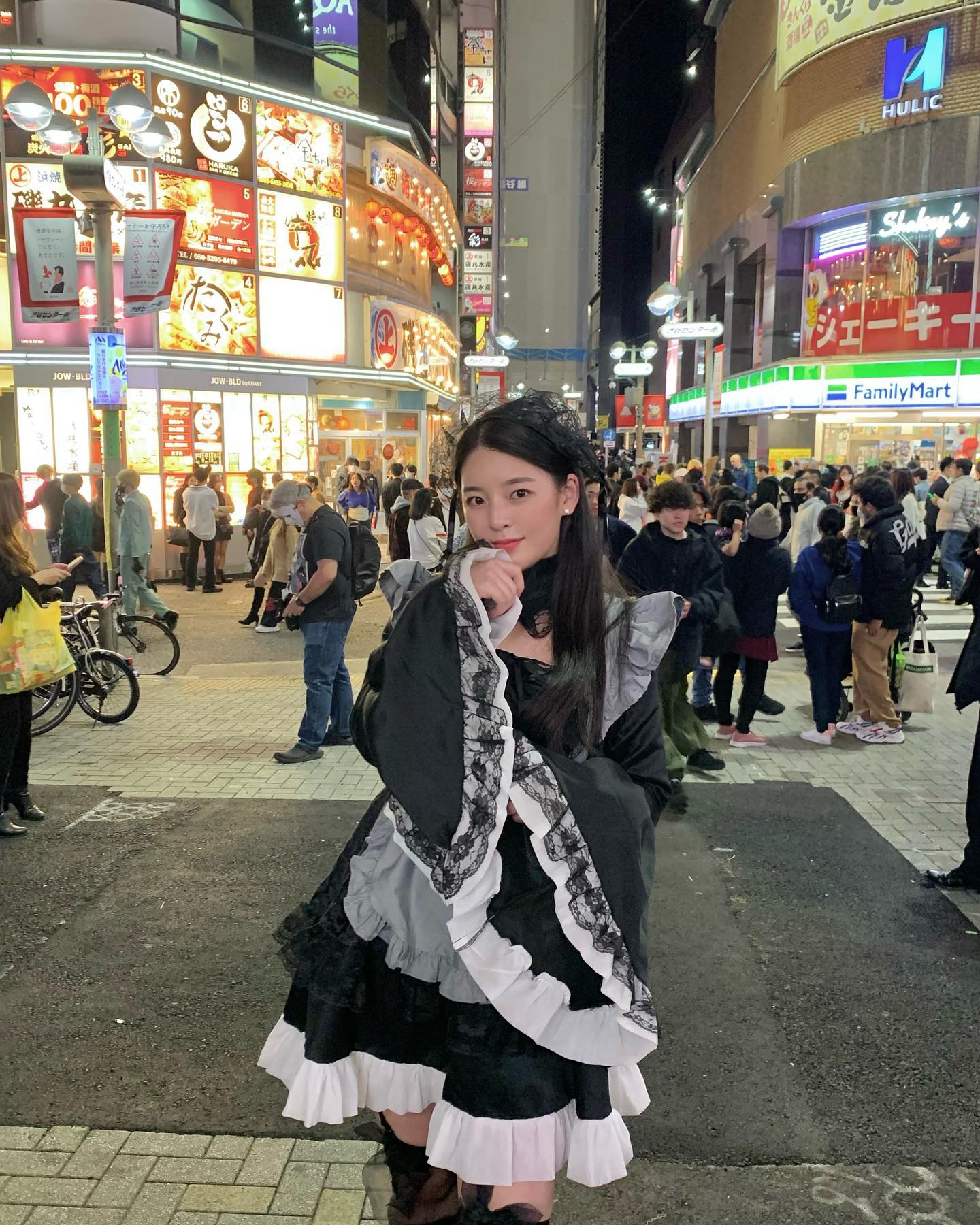 시부야의 할로윈🤍 모에모에뀽^,~