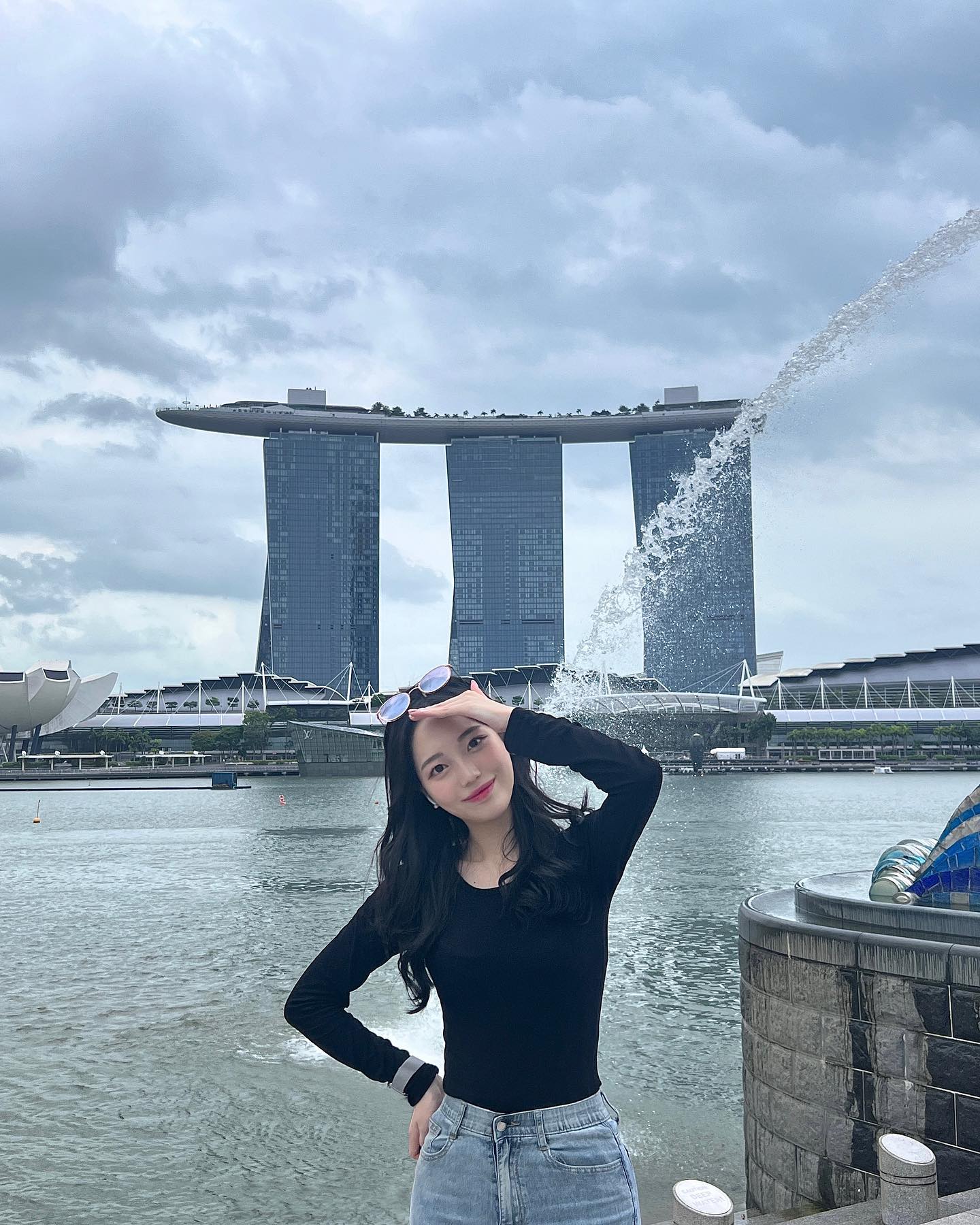 싱가폴와서 안찍으면 불법이라는 merlion park 샷