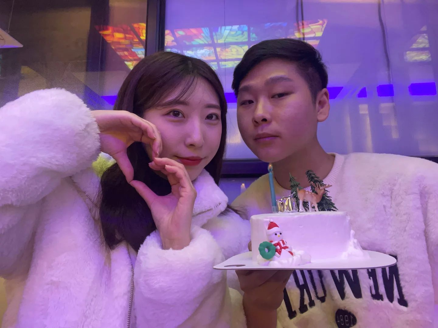 진짜 우리 열두살에 만났는데, 벌써 스물일곱이야~~